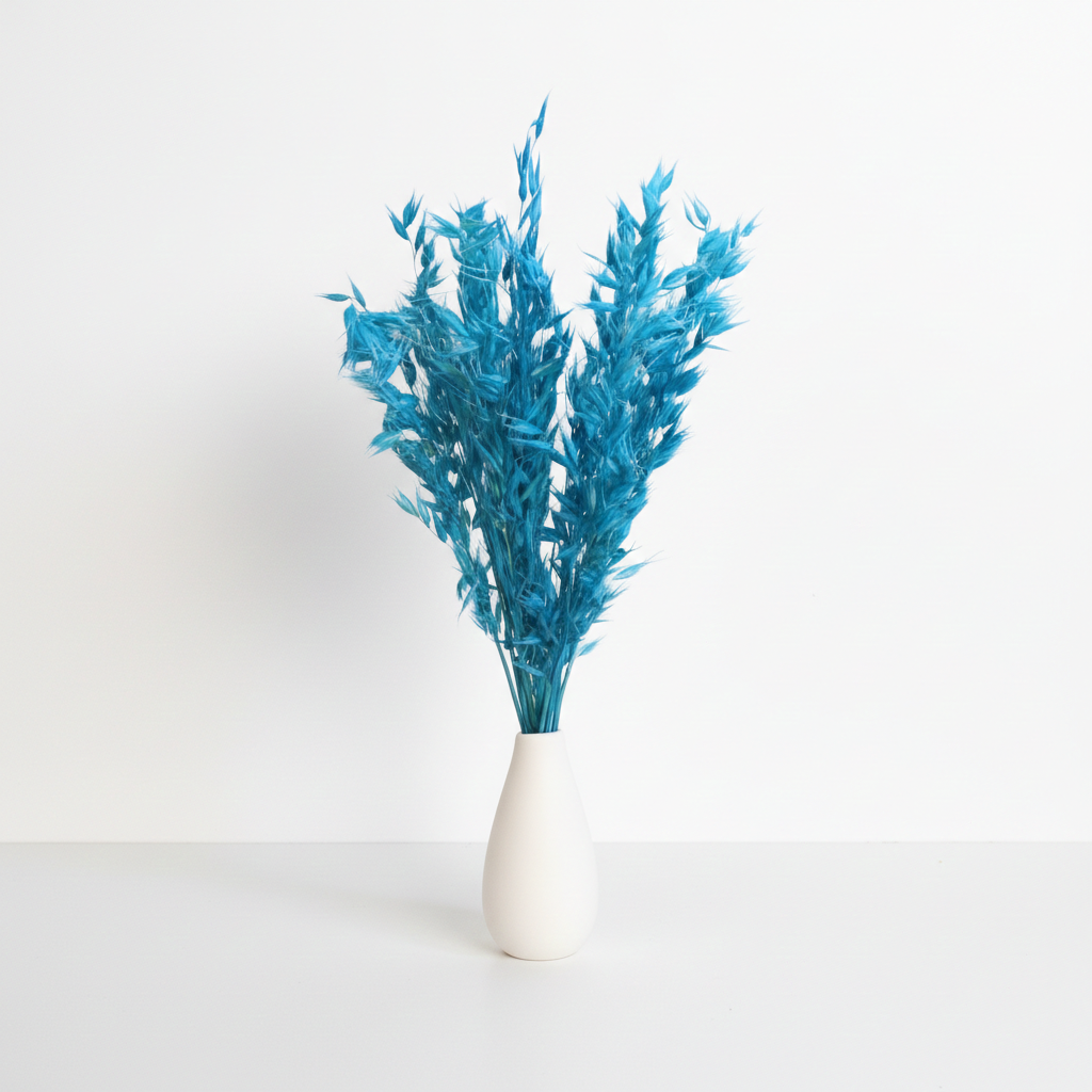 Sušený oves divoký (Avena selvatica) ve světle modré barvě – přírodní dekorace do váz, kytic a věnců